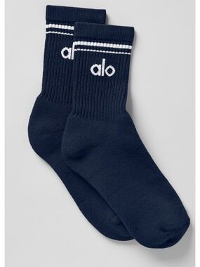 ALO Yoga Navy Half Crew Throwback Socks